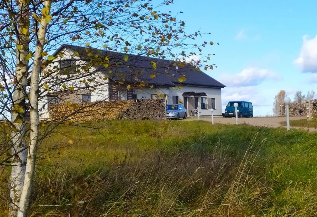 Motel Golden Fox Zelcava Экстерьер фото