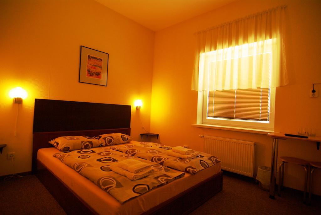 Motel Golden Fox Zelcava Номер фото